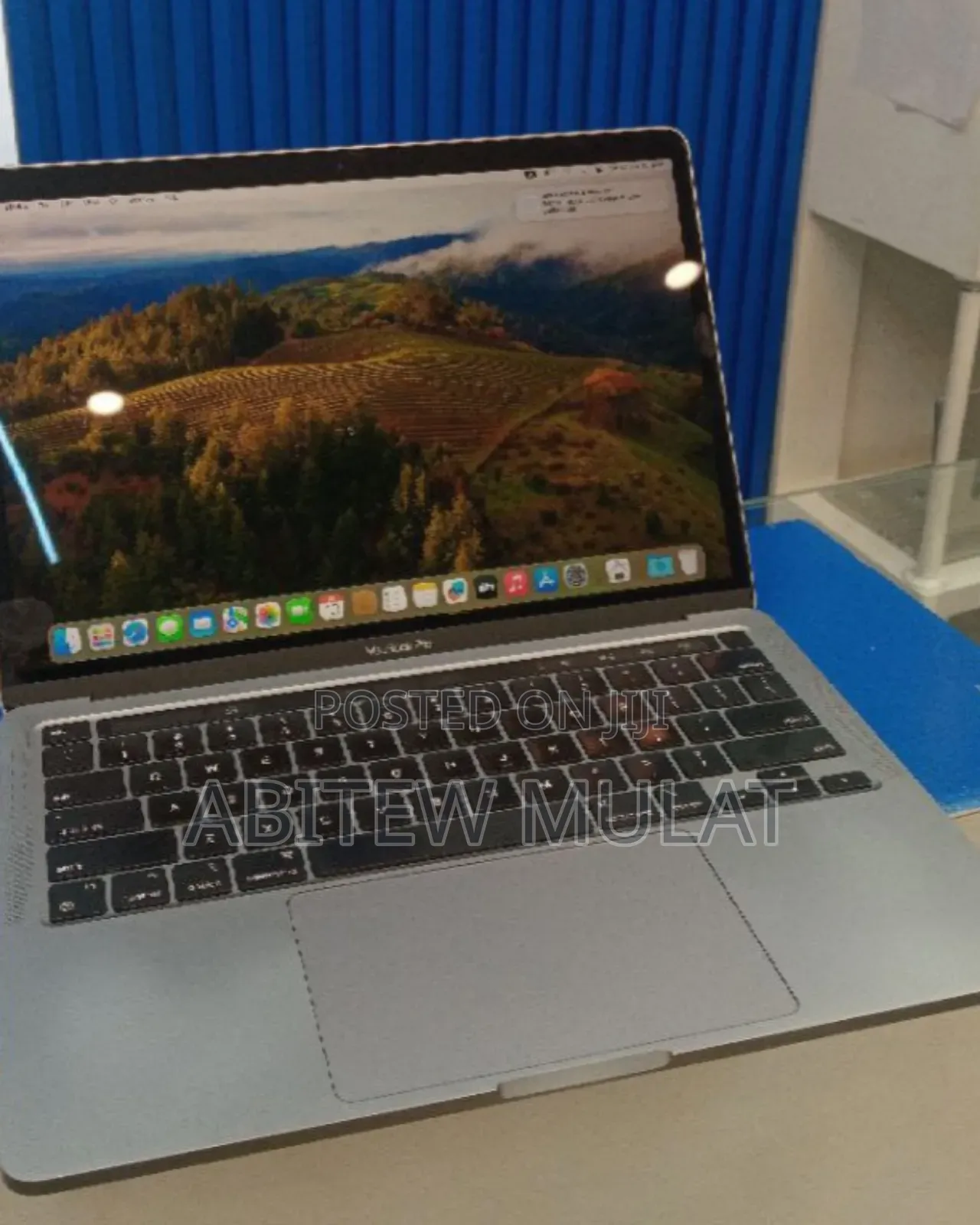 New Laptop Apple MacBook Pro M1 8GB Apple M1 SSD 256GB