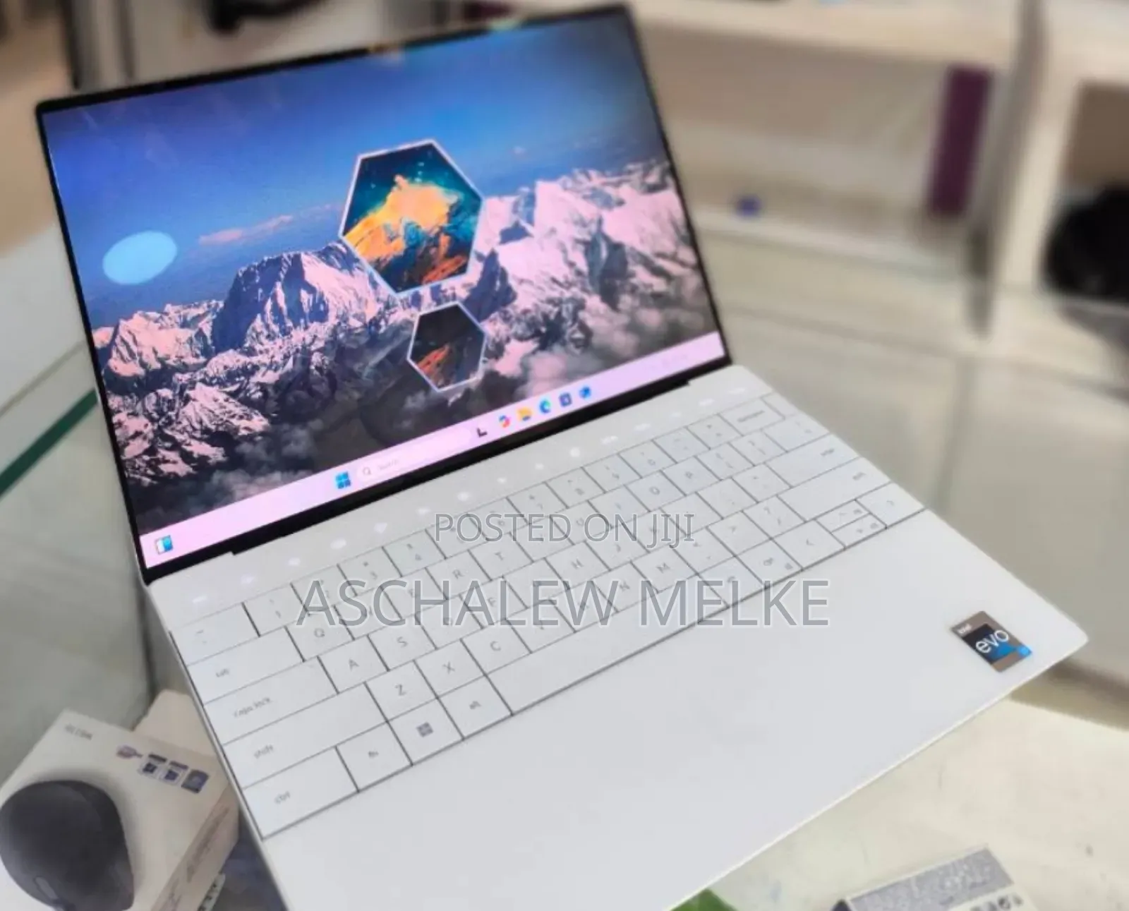 New Laptop Dell XPS 13 16GB Intel Core I7 SSD 512GB