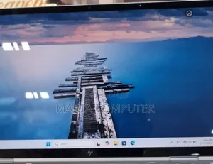 Photo - New Laptop HP EliteBook 1030 16GB Intel Core I7 SSD 512GB