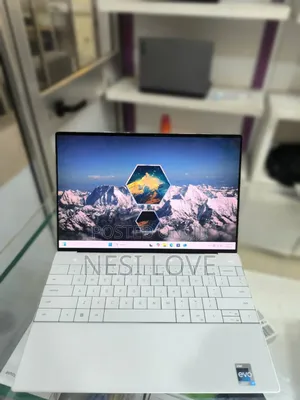 Photo - New Laptop Dell XPS 13 16GB Intel Core I7 SSD 512GB