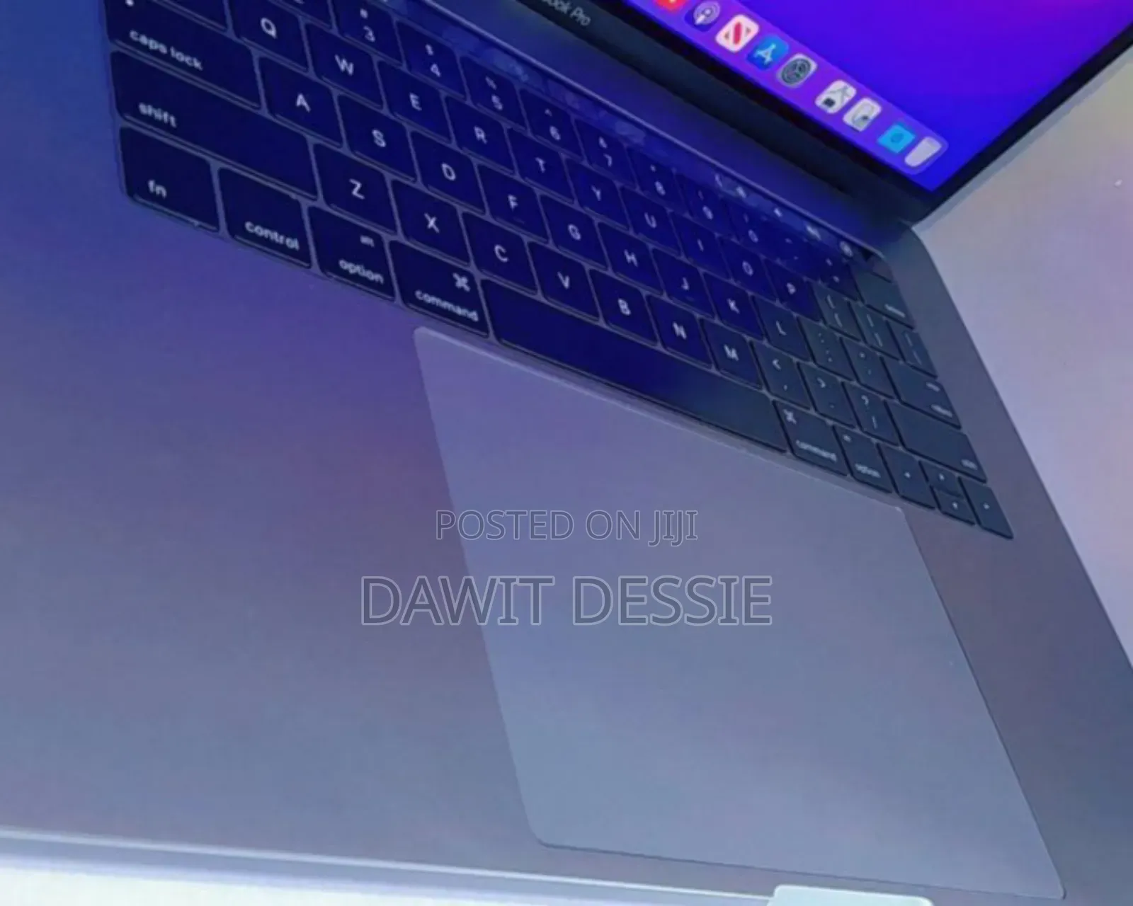 New Laptop Apple MacBook Pro 2017 16GB Intel Core I7 SSD 512GB