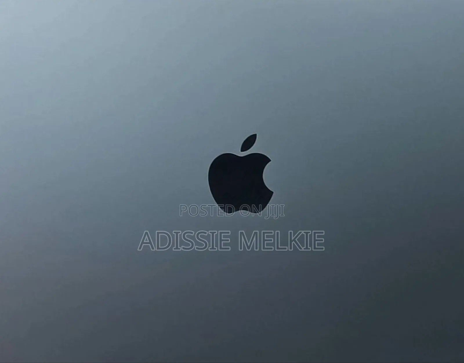 New Apple MacBook Pro 2023 M3 14-Inch 18GB Apple M3 Pro SSD 512GB