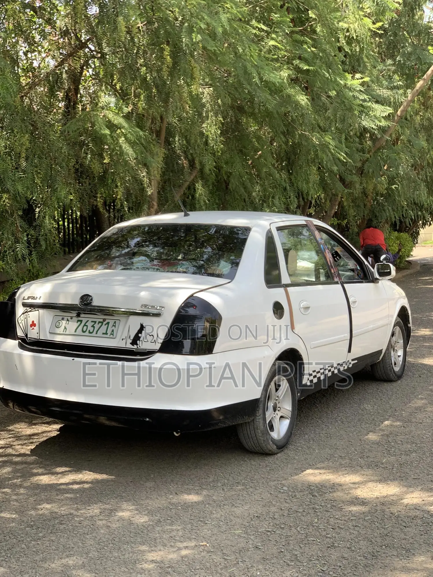 Lifan 520 2012 White