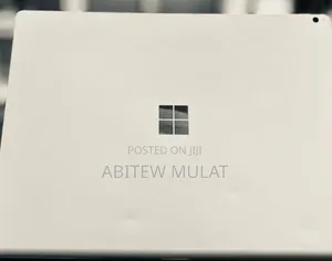 New Laptop Microsoft Surface Book 2 16GB Intel Core I7 SSD 256GB