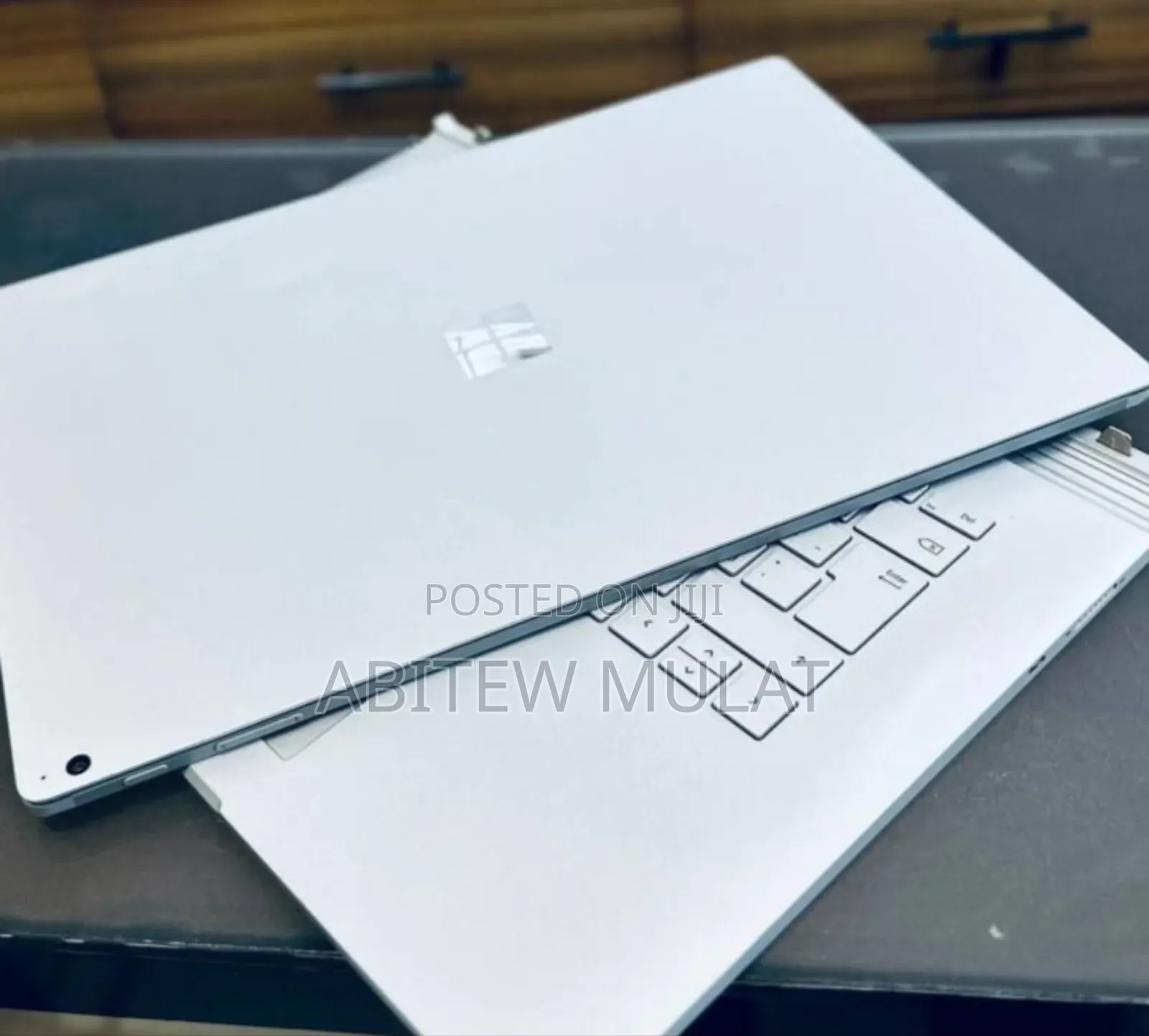 New Laptop Microsoft Surface Book 2 16GB Intel Core I7 SSD 256GB