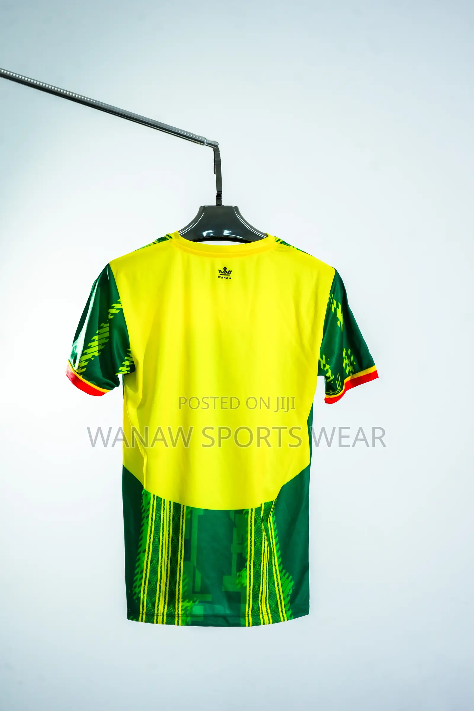 Wanaw Pro| ማሊያ በቁምጣ