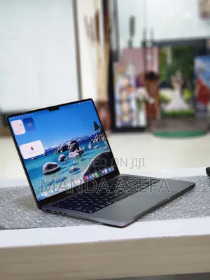 New Laptop Apple MacBook Pro M1 32GB Apple M1 Pro SSD 512GB