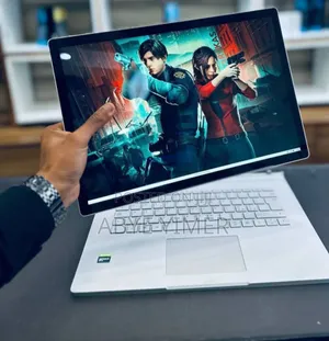 Photo - New Laptop Microsoft Surface Book 2 16GB Intel Core I7 SSD 256GB