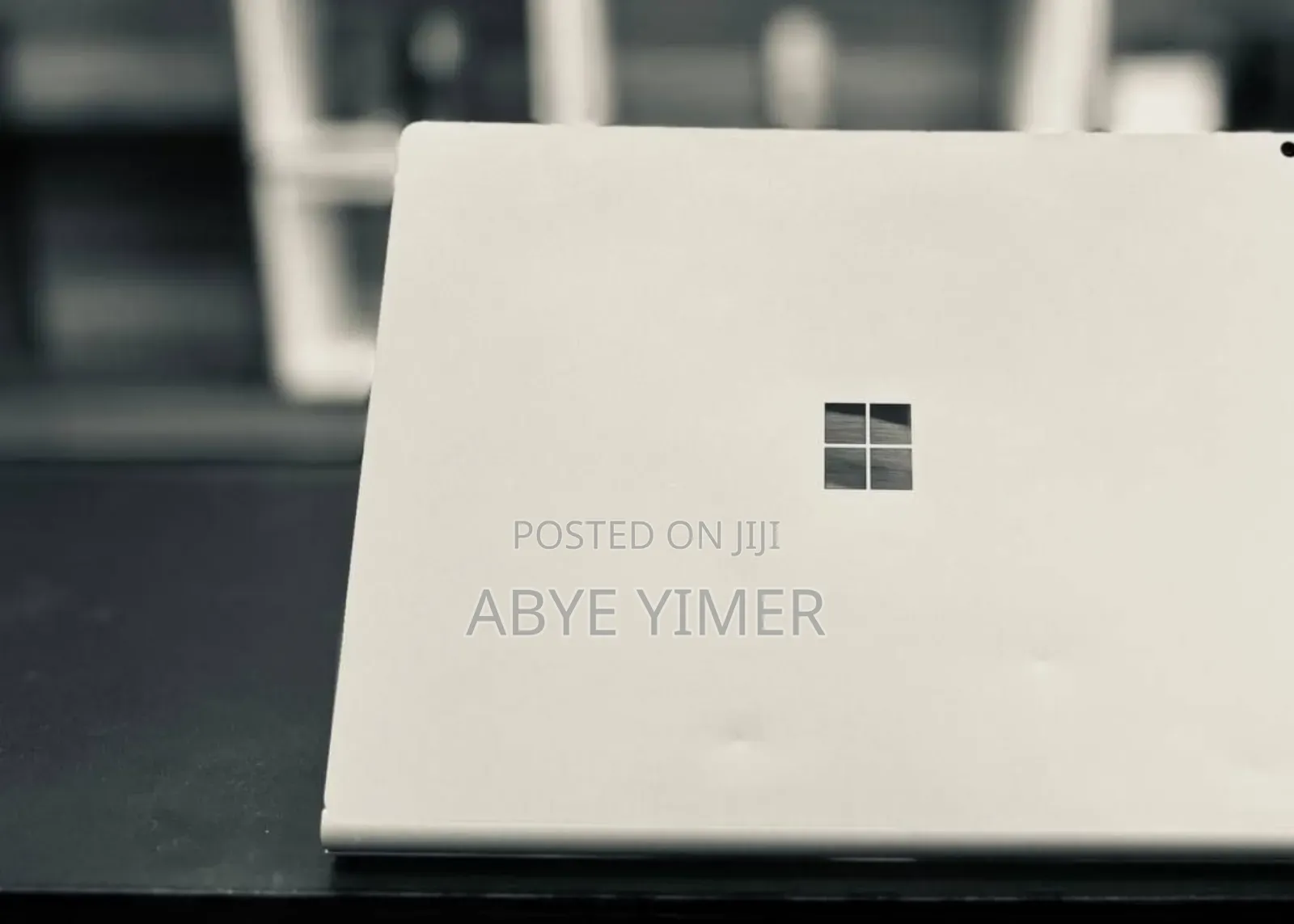 New Laptop Microsoft Surface Book 2 16GB Intel Core I7 SSD 256GB