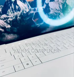 New Laptop Dell XPS 13 16GB Intel Core I7 SSD 512GB