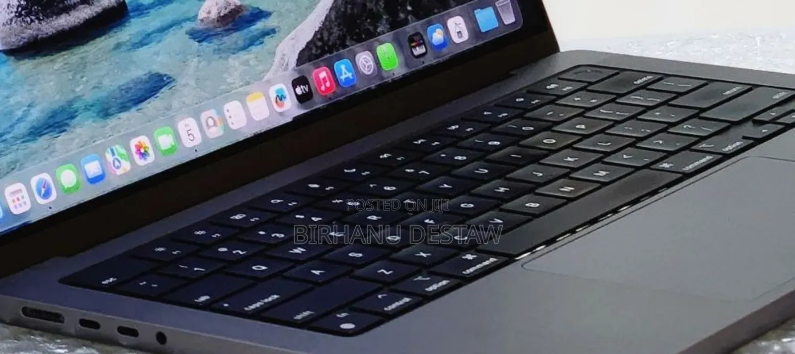 New Laptop Apple MacBook Pro M1 32GB Apple M1 Pro SSD 512GB