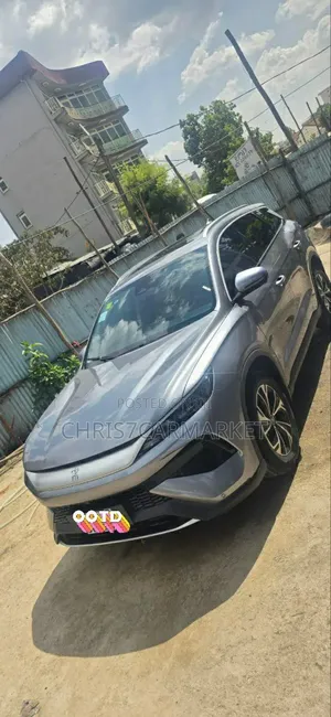 Photo - BYD Song Plus 2025 Gray