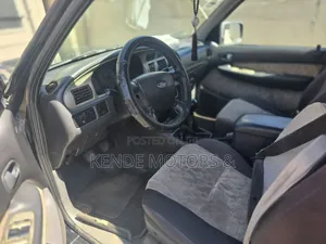 Ford Everest 2006 Black