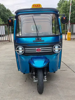 Photo - New Motorcycle 2025 Blue