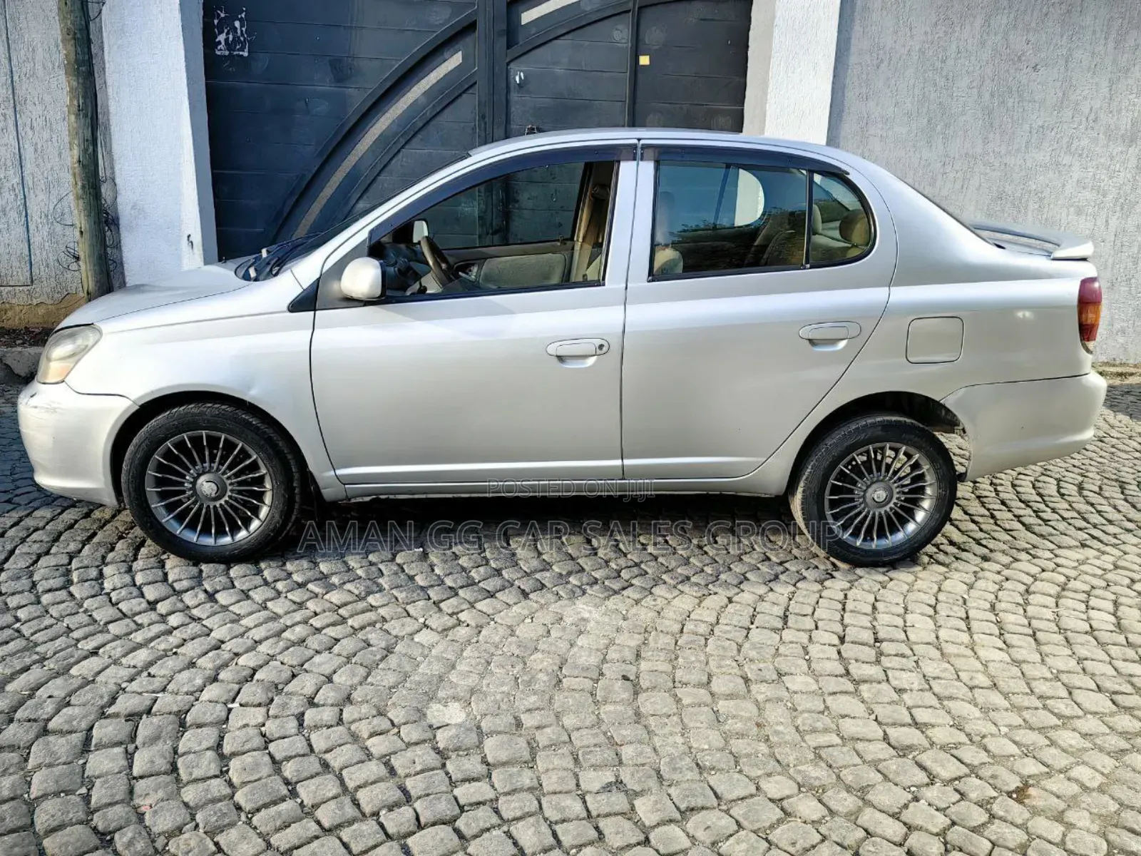 Toyota Platz 2005 Gray