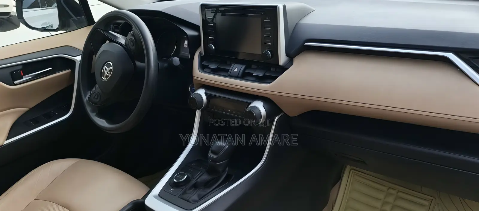 Toyota RAV4 2023 White