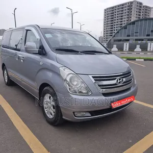 Hyundai Starex 2015 Silver