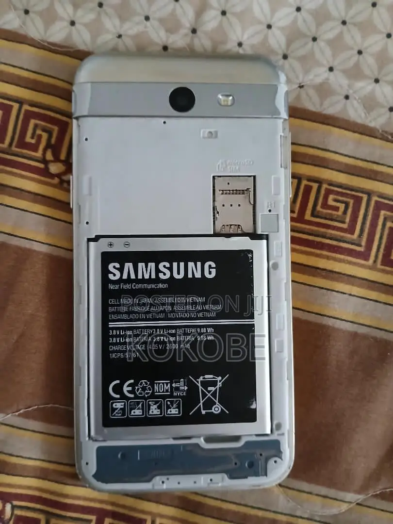 Samsung Galaxy J3 Emerge 16 GB Bronze