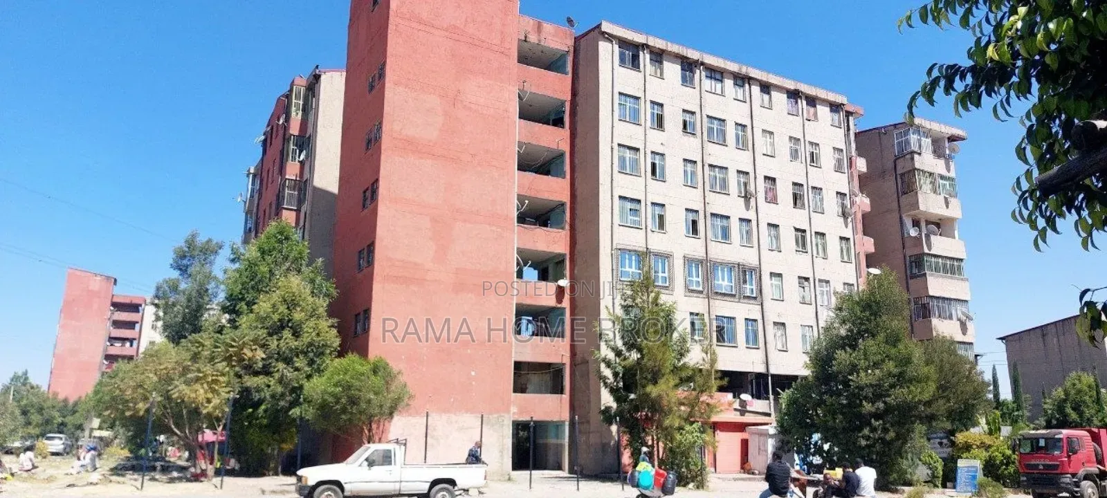 Furnished 3bdrm Condo in Yeka for sale