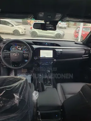 New Toyota Hilux 2025