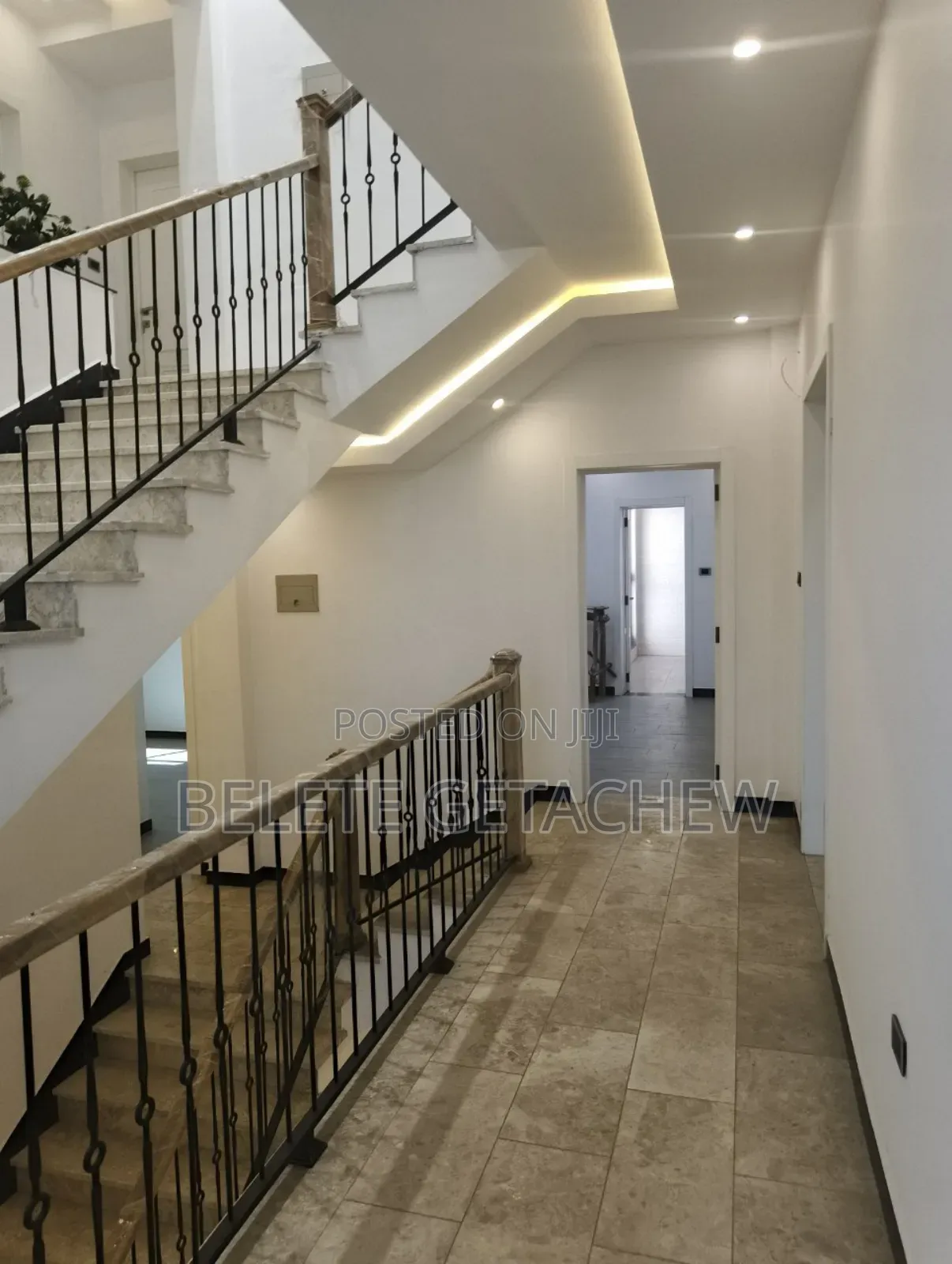 8bdrm House in Ayat, G+2 Luxury, Bole for sale