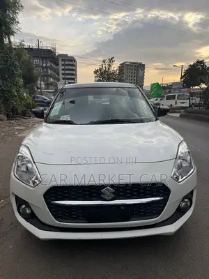 Photo - Suzuki Swift Sport 2022 White