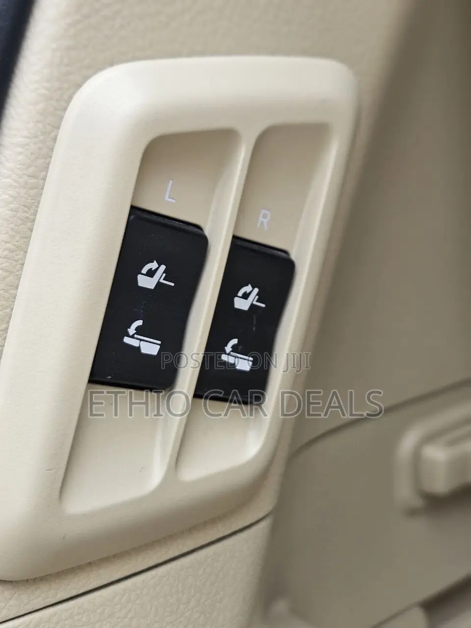 Toyota Land Cruiser Prado 2015 White