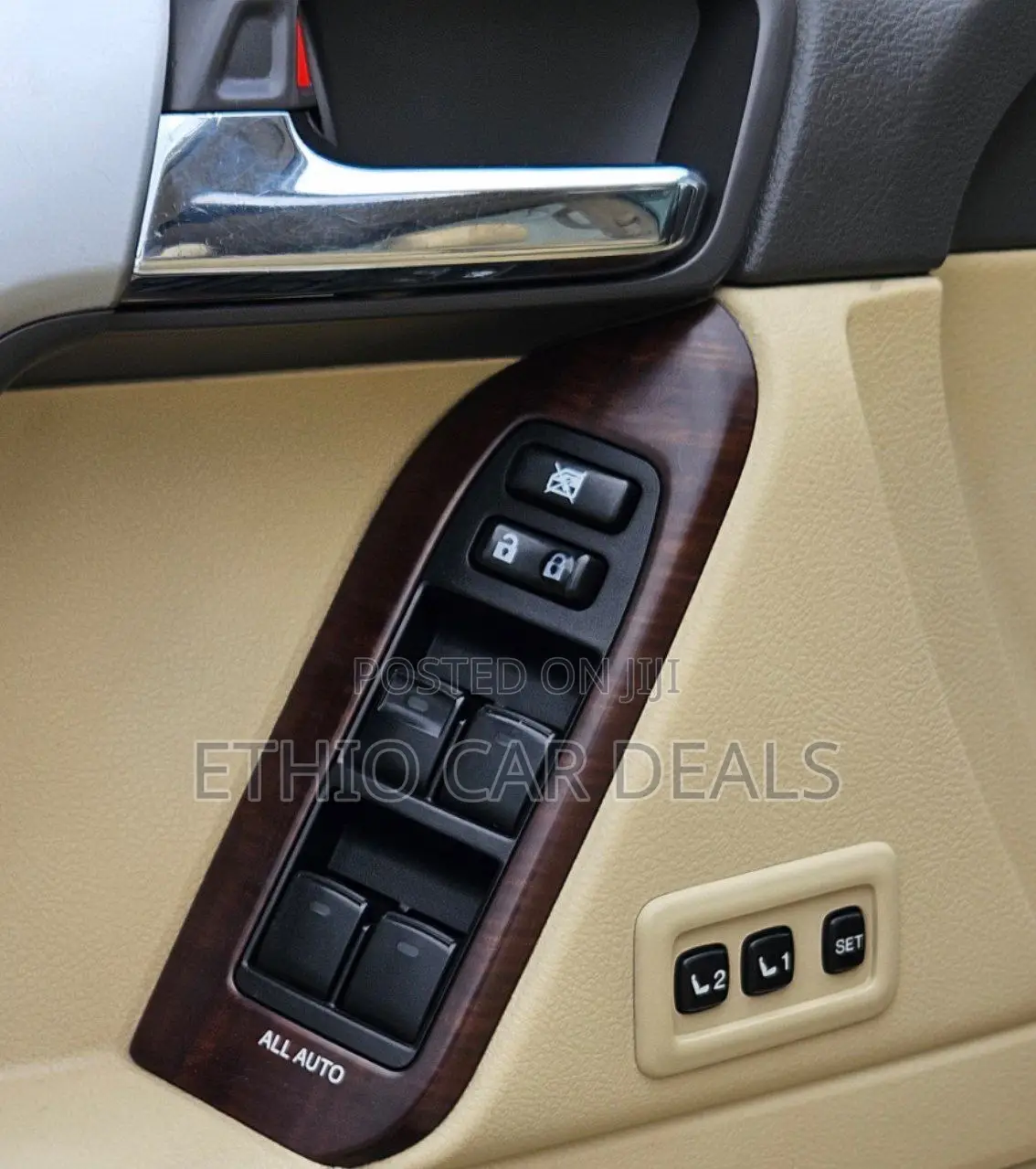 Toyota Land Cruiser Prado 2015 White