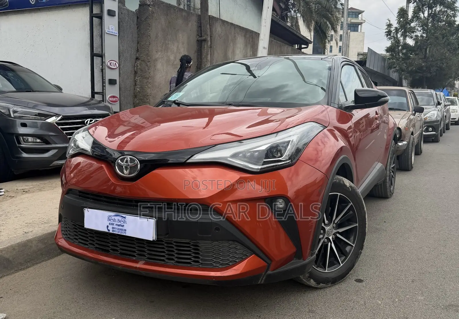 Toyota C-HR 2021 Red