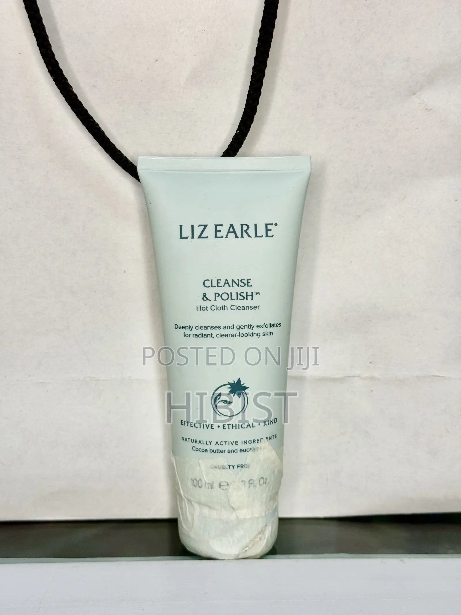 Liz Earle Cleanse Polish Cleanser