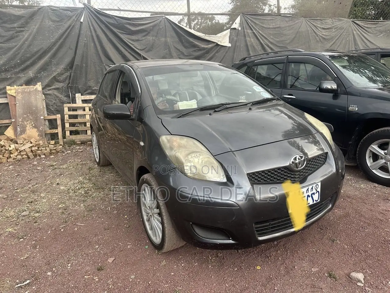 Toyota Yaris 2010 Black