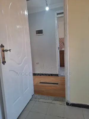 1bdrm Condo in አያት መበራት ኃይል የሚሸጥ, Yeka for sale