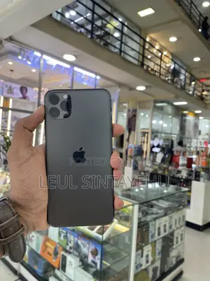 Apple iPhone 11 Pro Max 64 GB Black