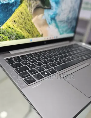 New Laptop HP 16GB Intel Core I7 SSD 512GB