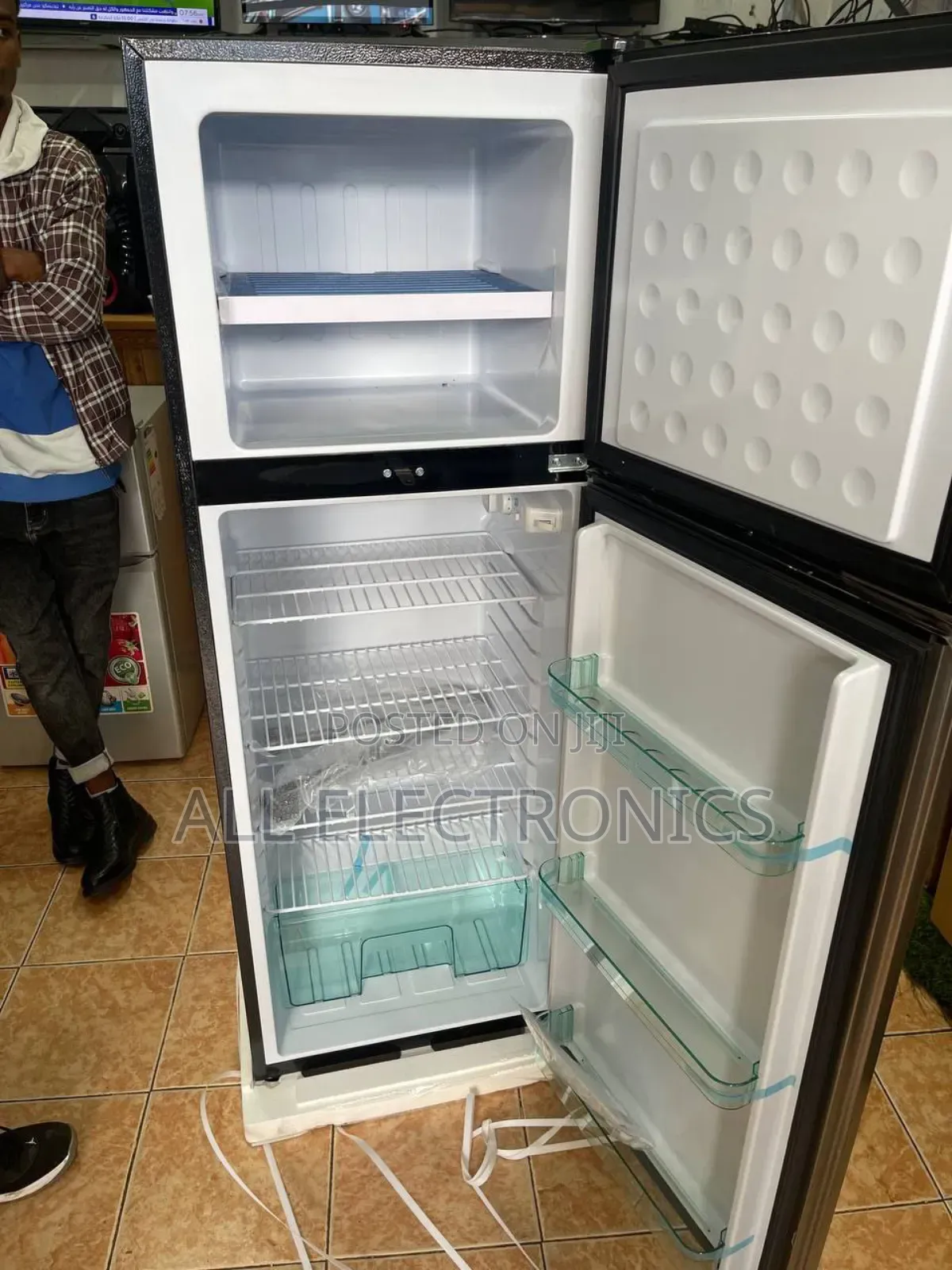 Vestaselife 210 Model Refrigerator
