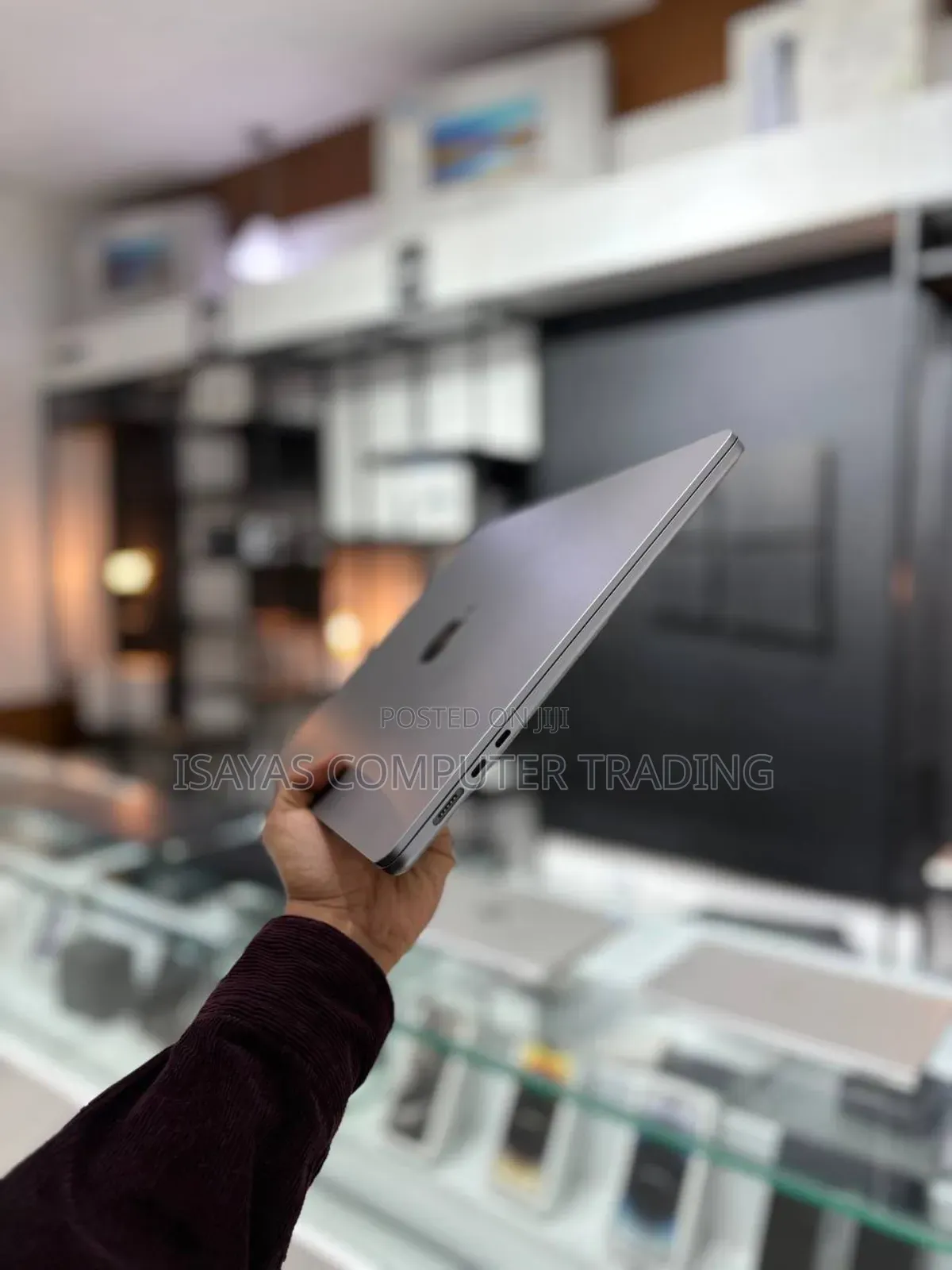 New Laptop Apple MacBook Air 8GB SSD 256GB