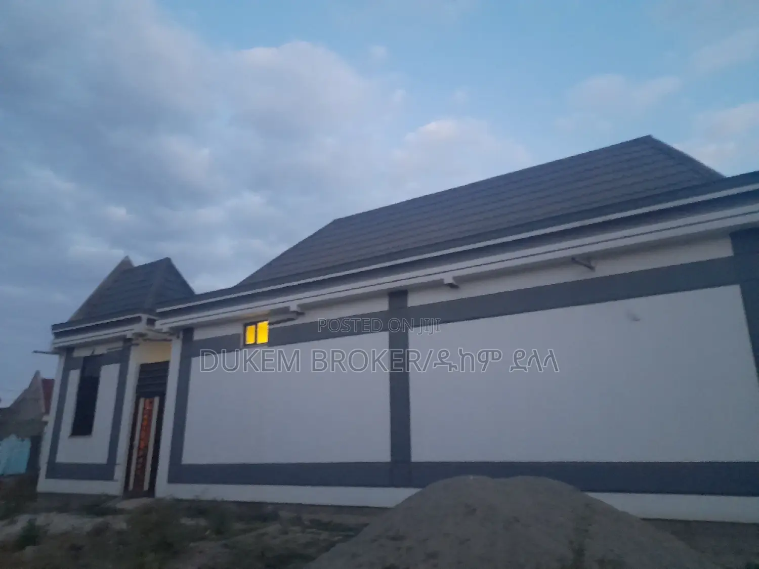 Furnished 3bdrm House in Dukem, East Shewa for sale