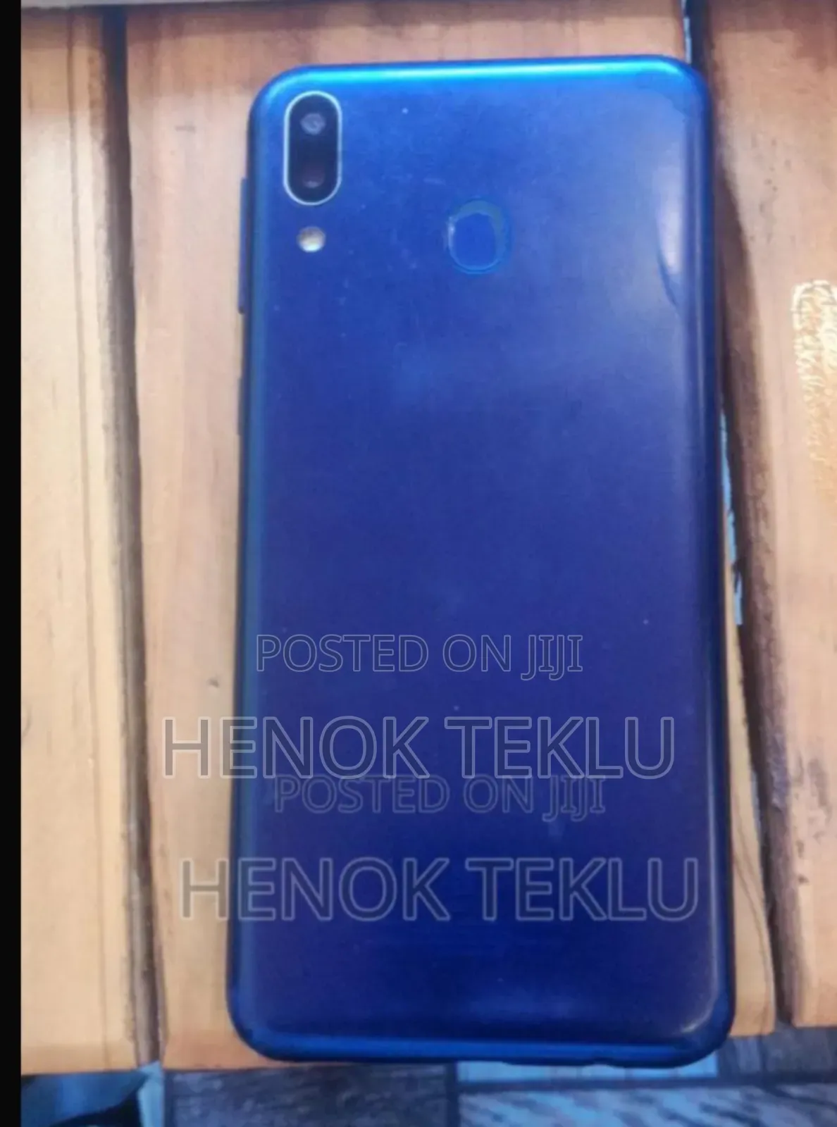 Samsung Galaxy M20 32 GB Blue