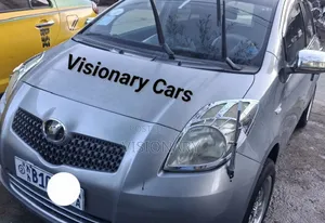 Toyota Yaris 2008 Gray