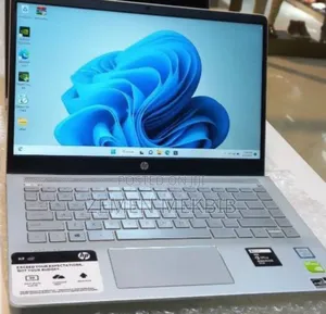 New Laptop HP Pavilion 15 8GB Intel Core I5 SSD 256GB