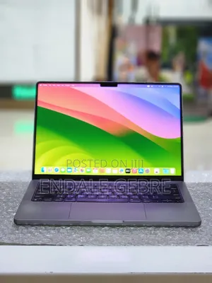 Photo - New Laptop Apple MacBook Pro 2021 M1 16GB Apple M1 Pro SSD 512GB