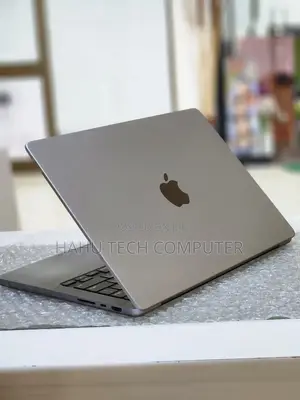 New Laptop Apple MacBook Pro 2021 M1 16GB Apple M1 Pro SSD 512GB