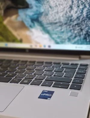 New Laptop HP EliteBook 640 G9 16GB Intel Core I5 SSD 512GB