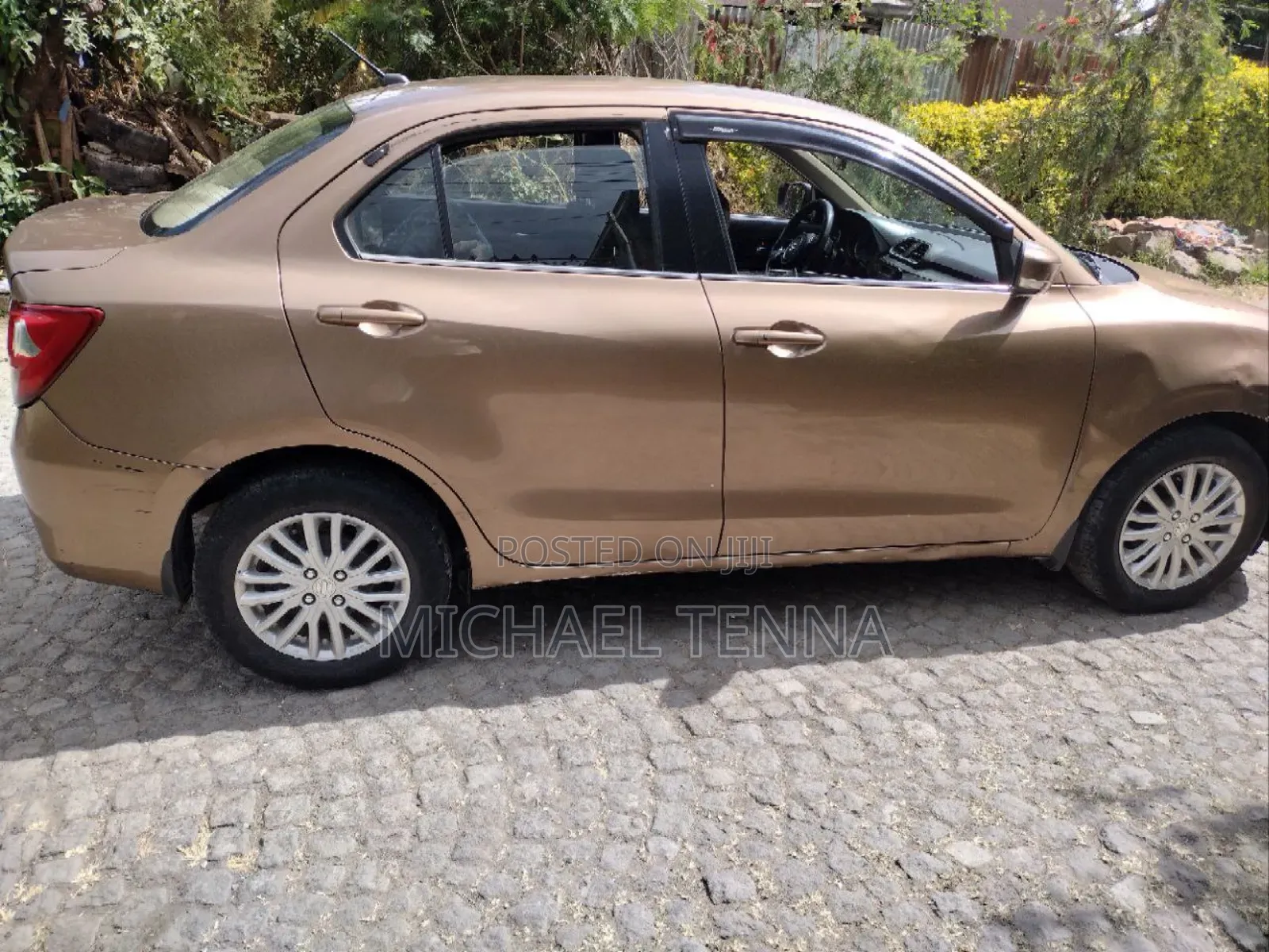 Suzuki Dzire 2021 Gold