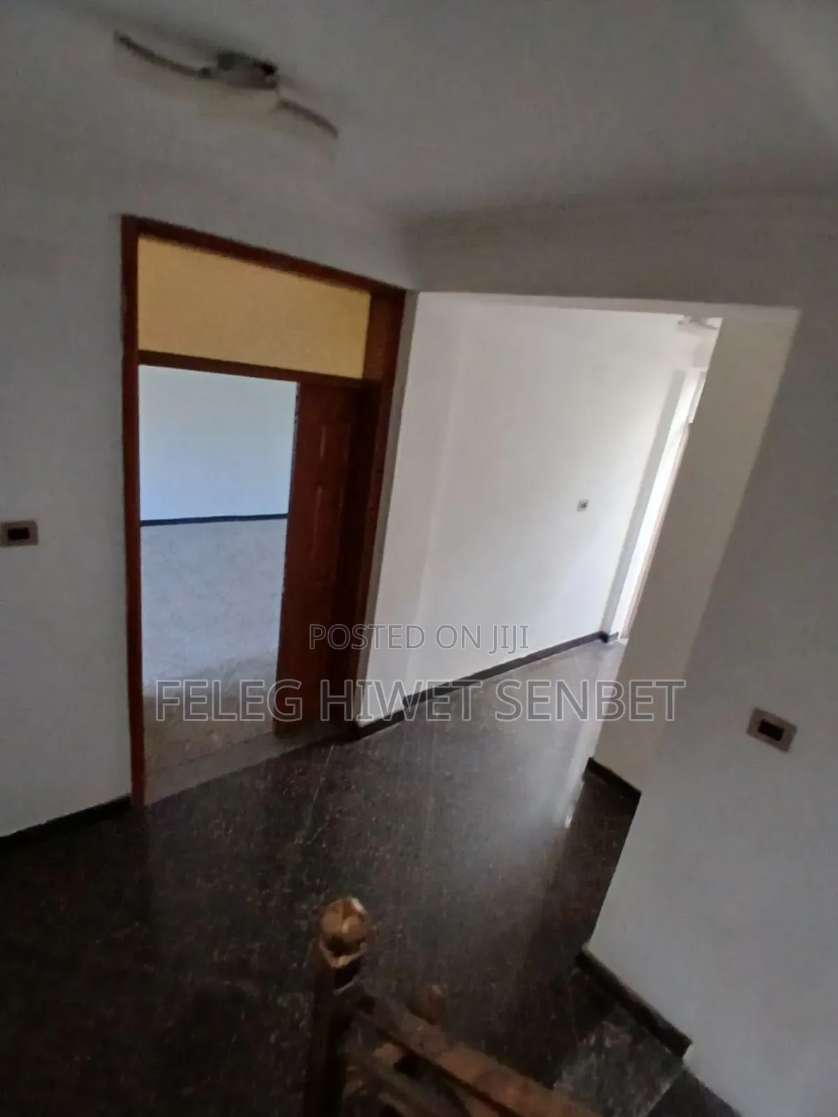 Furnished 5bdrm House in አአ, Bole for sale