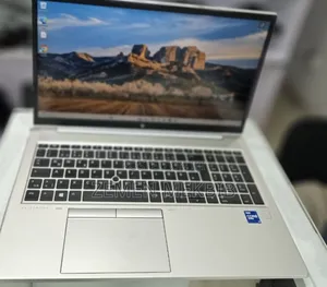 New Laptop HP EliteBook 850 G8 16GB Intel Core I7 SSD 512GB