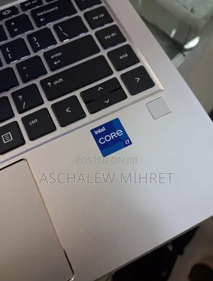 Photo - New Laptop HP ProBook 440 G10 16GB Intel Core i7 SSD 1T