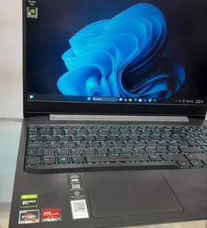 New Laptop Lenovo Ideapad 3 16GB AMD Ryzen 5 SSD 256GB