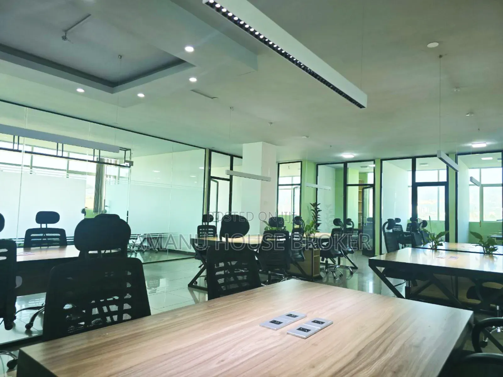 The Quiet and Productive Coworking Space Designed for Productivity,