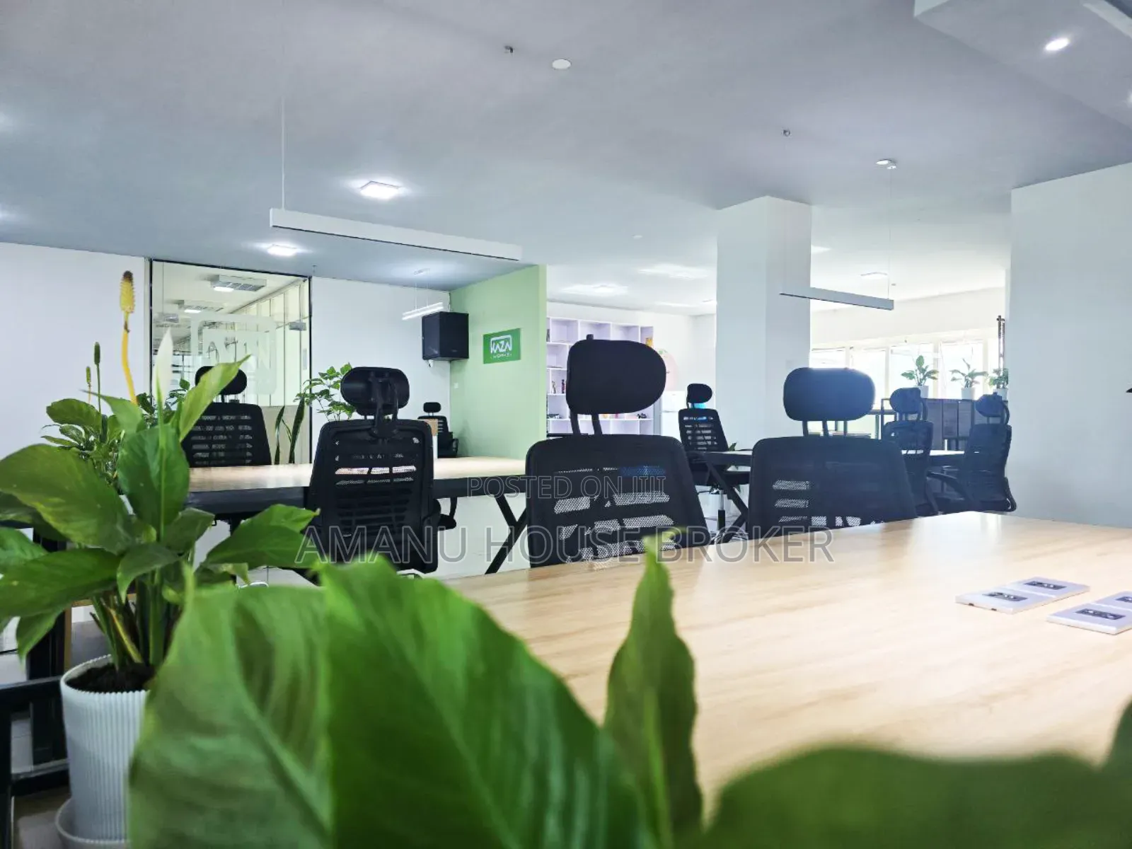 The Quiet and Productive Coworking Space Designed for Productivity,